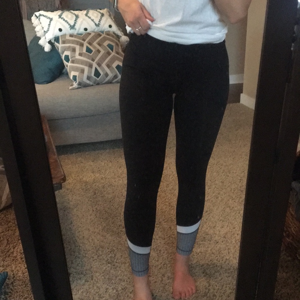 Black grey and white designed leggings